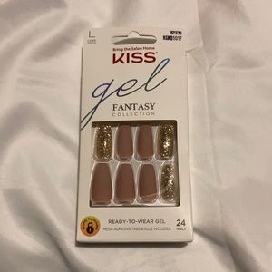 Gel nails